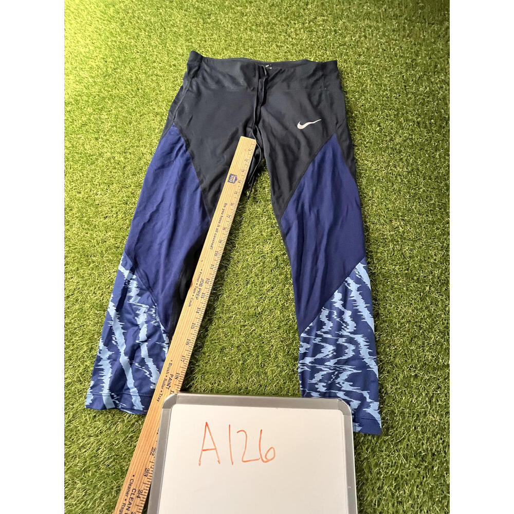 Nike Women's Medium Athletic Leggings with‎ Colorblock Design